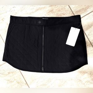 Athleta Toasty Buns Insulated Mini